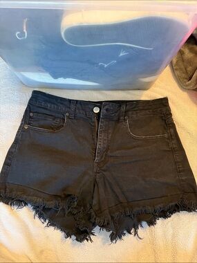 American Eagle black frayed hem shorts